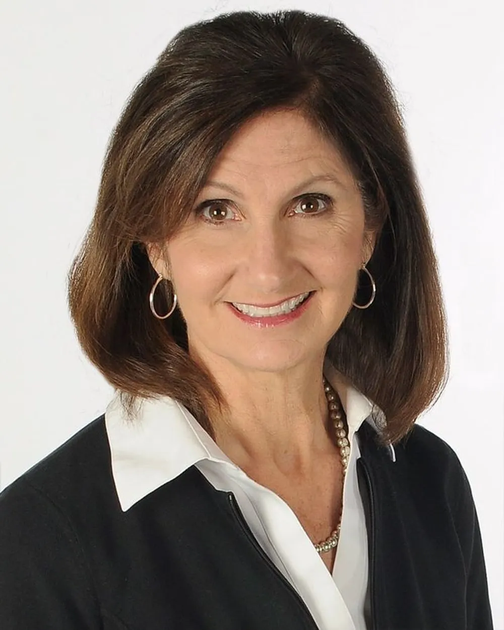 Tracy Bingham, REALTOR with The Bill Black Team at NP Dodge Real Estate in Omaha, Nebraska.